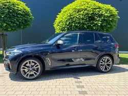 Schwarz Gebraucht 2019 BMW X5 Sport Line SUV | 50.850 € (Fairer Preis)