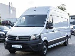 Weiss (candyweiãÿ) Gebraucht 2023 VW Crafter Van | 31.990 € (Guter Preis)