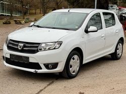 Weiß Gebraucht 2014 Dacia Sandero Lauréate Limousine | 2.980 € (Superpreis)
