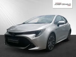 Silber Gebraucht 2020 Toyota Corolla Hybrid Team Limousine | 20.895 € (Fairer Preis)