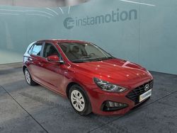 Rot Gebraucht 2022 Hyundai i30 Select Limousine | 17.930 € (Fairer Preis)