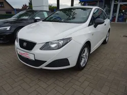 Weiß Gebraucht 2011 Seat Ibiza SC Basis Kleinwagen | 4.299 € (Fairer Preis)