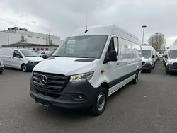 Weiss Gebraucht 2022 Mercedes Sprinter Van | 31.849 € (Fairer Preis)