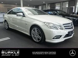 Weiß Gebraucht 2011 Mercedes E250 AMG Coupé | 21.450 €