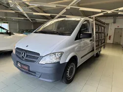 Weiß Gebraucht 2010 Mercedes Vito Van / Kleinbus | 6.100 € (Fairer Preis)
