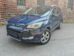 Blazerblau Gebraucht 2015 Ford Kuga SYNC Edition SUV | 5.999 € (Fairer Preis)