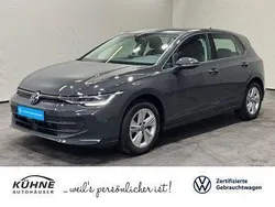 Grau, Gebraucht 2024 VW Golf VIII Life Limousine | 22.370 € (Guter Preis)