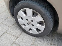 Beige Gebraucht 2006 Nissan Micra Kleinwagen | 2.499 € (Etwas zu teuer)