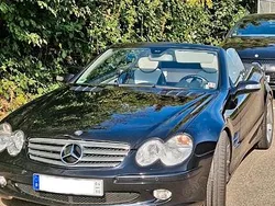 Grau Gebraucht 2025 Mercedes 500 Edition Cabrio | 29.000 €
