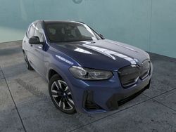 Blau Gebraucht 2023 BMW iX3 SUV | 50.850 € (Teuer)