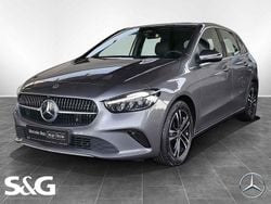 Metalliclack mountaingrau Gebraucht 2024 Mercedes B180 Advanced Van / Kleinbus | 30.460 € (Guter Preis)