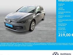 Mondsteingrau Gebraucht 2025 VW Golf Goal Limousine | 33.577 €