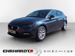 Grau Neu 2025 Seat Leon Limousine | 31.790 € (Fairer Preis)