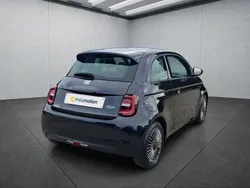 Schwarz Gebraucht 2022 Fiat 500e Icon Kleinwagen | 16.499 € (Superpreis)
