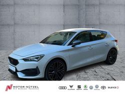 "candy" weiss Gebraucht 2023 Cupra Leon Limousine | 29.730 € (Fairer Preis)