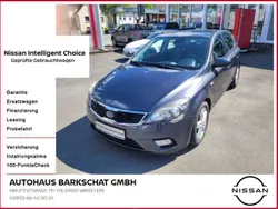 Schwarz Gebraucht 2011 Kia Ceed Edition 7 Kleinwagen | 4.990 € (Teuer)