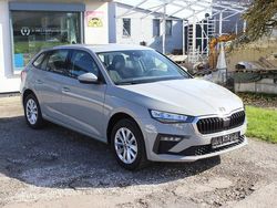 Grau Gebraucht 2024 Skoda Scala Selection Kleinwagen | 21.190 € (Fairer Preis)