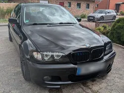 Schwarz Gebraucht 2003 BMW 320 M Sport Limousine | 7.999 € (Etwas zu teuer)