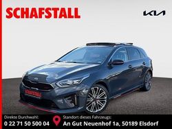 Grau ((h8g) pentametal met.) Gebraucht 2021 Kia Ceed GT Limousine | 23.979 € (Fairer Preis)