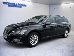 Deep black pearlescent Gebraucht 2024 VW Passat Business Kombi | 26.990 € (Superpreis)