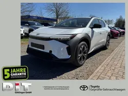 Platinumweiß Neu 2025 Toyota bZ4X Team SUV | 44.190 € (Teuer)