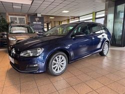 Blau Gebraucht 2015 VW Golf VII LOUNGE Limousine | 10.990 € (Fairer Preis)