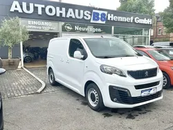 Peugeot Traveller