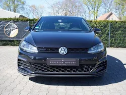 Deep black perleffekt Gebraucht 2018 VW Golf VII GTD Limousine | 22.990 € (Teuer)