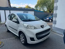 Weiß Gebraucht 2009 Peugeot 107 Kleinwagen | 500 € (Superpreis)