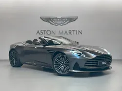 Aston Martin DB12