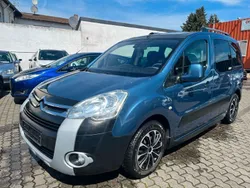 Blau Gebraucht 2011 Citroën Berlingo XTR Van / Kleinbus | 5.490 € (Fairer Preis)