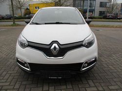 Weiß Gebraucht 2015 Renault Captur Dynamique SUV | 9.350 € (Fairer Preis)