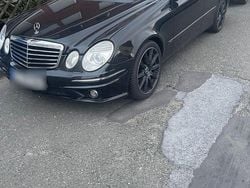 Schwarz Gebraucht 2006 Mercedes E320 Avantgarde Kombi | 6.900 € (Fairer Preis)