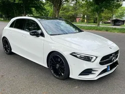 Weiß Gebraucht 2018 Mercedes A250 AMG line Limousine | 28.300 € (Fairer Preis)