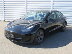 Schwarz Gebraucht 2022 Tesla Model 3 RWD Limousine | 31.999 € (Etwas zu teuer)