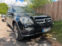 Mercedes GL320