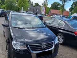 Schwarz Gebraucht 2006 VW Touran Conceptline Van / Kleinbus | 2.000 € (Fairer Preis)