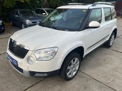 Weiß Gebraucht 2013 Skoda Yeti Ambition SUV | 10.490 € (Fairer Preis)