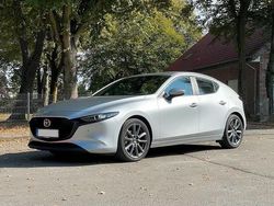 Grau Gebraucht 2020 Mazda 3 Limousine | 15.999 € (Superpreis)