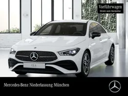 Weiß Gebraucht 2025 Mercedes CLA200 AMG Limousine | 40.900 € (Etwas zu teuer)