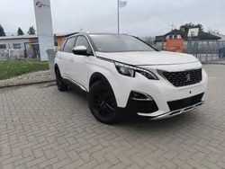 Weiß Gebraucht 2020 Peugeot 5008 Crossway Van / Kleinbus | 14.150 €