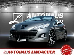 Grau Gebraucht 2010 Peugeot 207 CC Roland Garros Cabrio | 7.470 € (Etwas zu teuer)