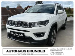 Diamond black crystal p/c Gebraucht 2019 Jeep Compass Limited SUV | 23.800 € (Teuer)