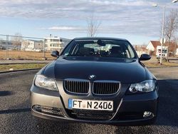 Grau Gebraucht 2005 BMW 320 Limousine | 5.698 € (Etwas zu teuer)