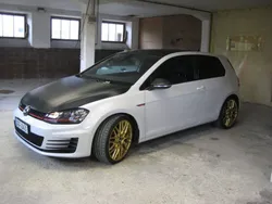 Weiß Gebraucht 2016 VW Golf VII GTI Limousine | 17.300 € (Guter Preis)