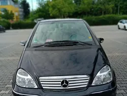 Schwarz Gebraucht 2003 Mercedes A140 Avantgarde Kleinwagen | 1.500 € (Fairer Preis)