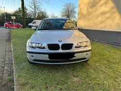 Silber Gebraucht 2004 BMW 318 Limousine | 2.200 € (Guter Preis)