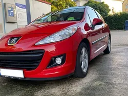 Rot Gebraucht 2011 Peugeot 207 Kleinwagen | 1.100 € (Superpreis)