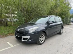 Grau Gebraucht 2009 Renault Scénic III Privilege Van / Kleinbus | 2.900 € (Fairer Preis)