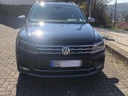Schwarz Gebraucht 2018 VW Tiguan Allspace Highline SUV | 20.500 € (Fairer Preis)